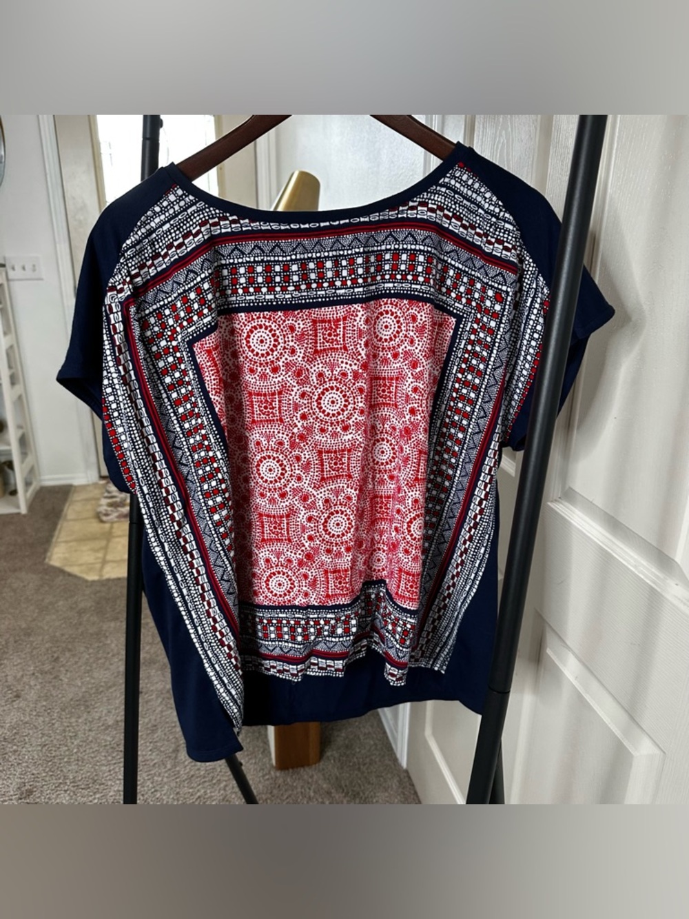 Ruby Rd. Navy Short Sleeve Top with Red & White Geometric Panel 🛞